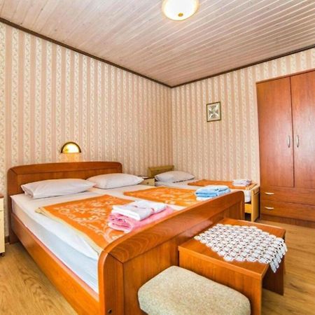 Apartments Dusa Banjol エクステリア 写真