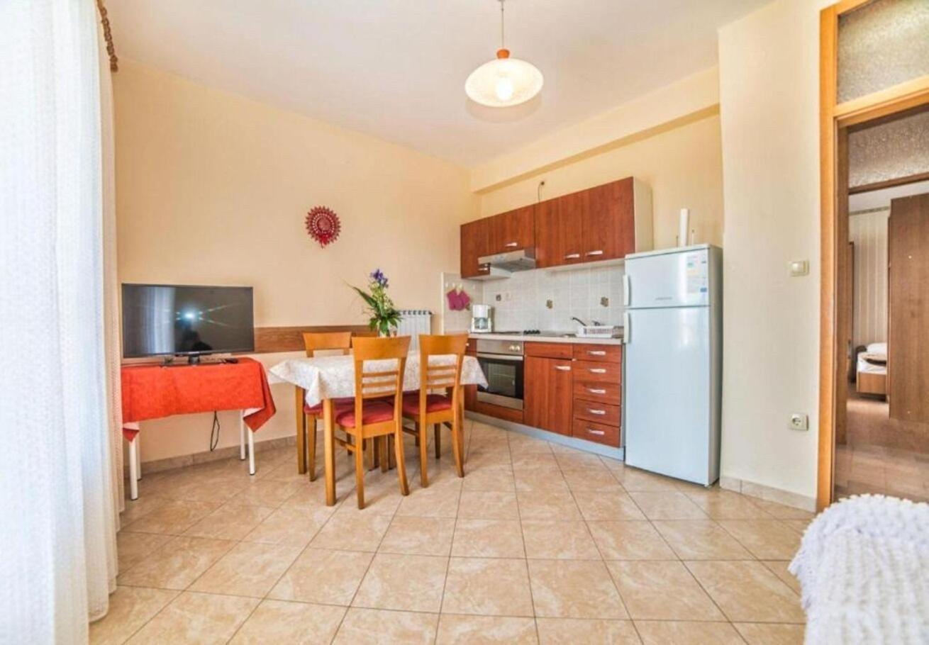 Apartments Dusa Banjol エクステリア 写真